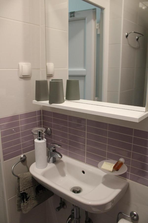 Studio Apartman Hinko Джяково Экстерьер фото